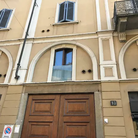 Lovelyloft- Via Vigevano דירה