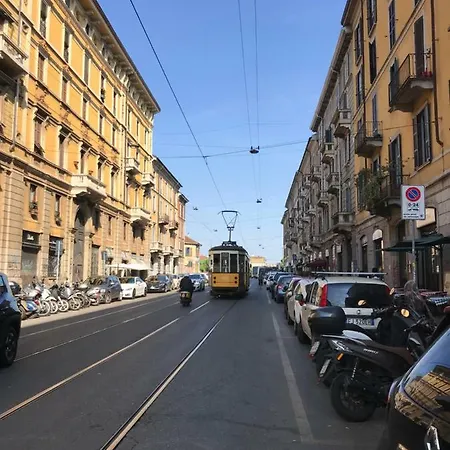 Lovelyloft- Via Vigevano Milan
